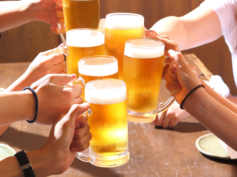 ビールにハイボール、そして地酒まで。